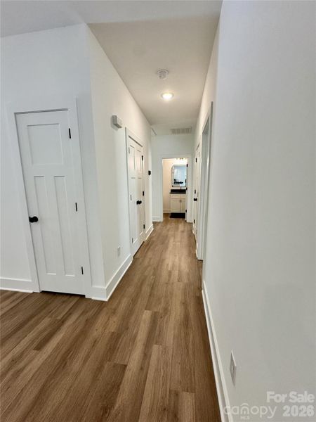 Spacious, unfurnished interior of a new home in , Landis (Image 12).