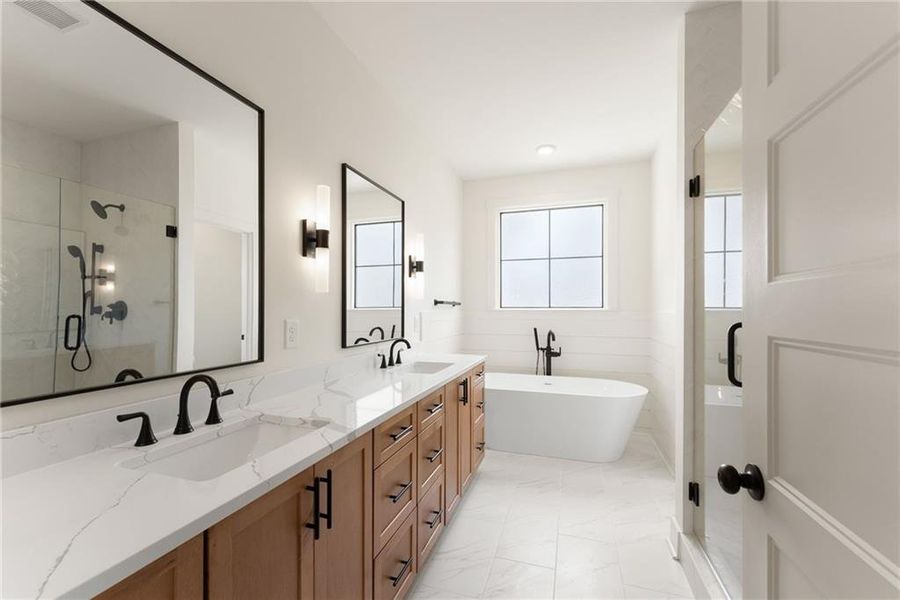 Furnished interior view inside a new home in , Gainesville (Image 14).