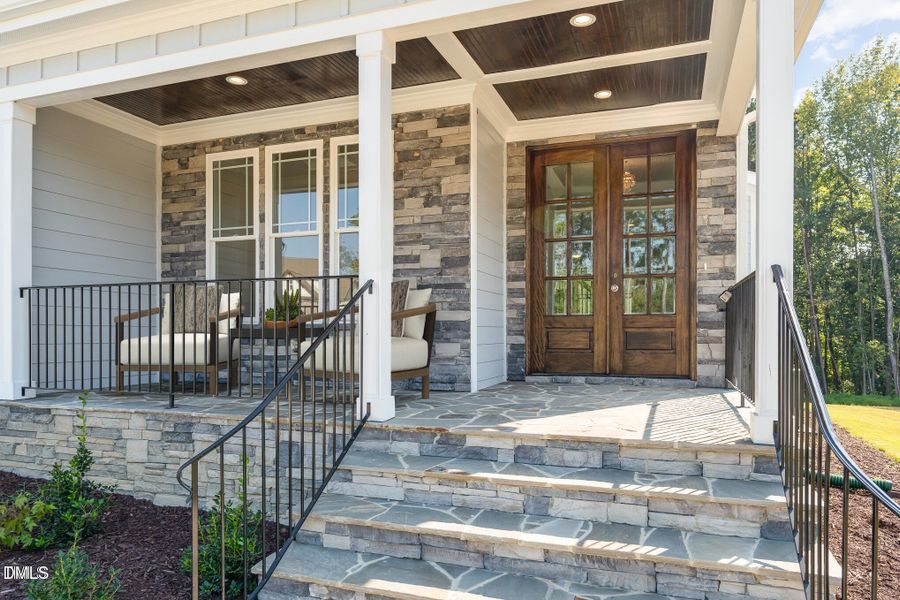 613 Front Porch 613 Front Porch