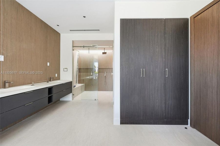 Furnished interior view inside a new home in , Miami (Image 7). Furnished interior view inside a new home in , Miami (Image 7).