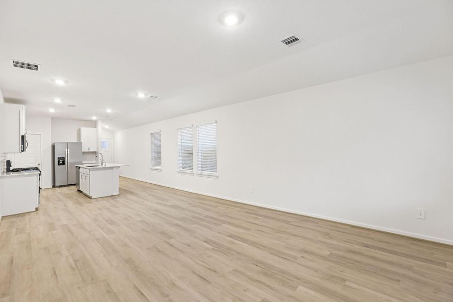 Spacious, unfurnished interior of a new home in Riviera Pines - Traditional Series, Conroe (Image 29).