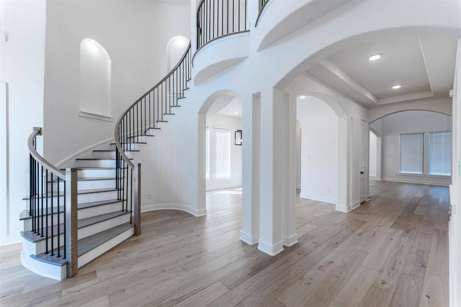 Spacious, unfurnished interior of a new home in Sonoma Verde, Rockwall (Image 22).