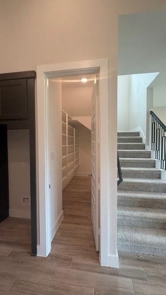 Spacious, unfurnished interior of a new home in Clopton Farms, Montgomery (Image 7).