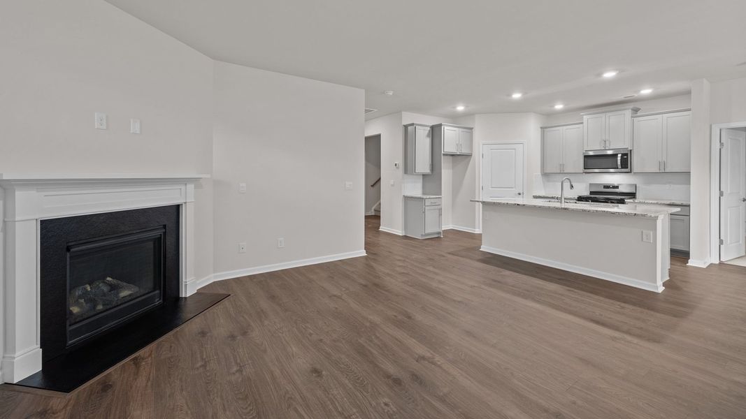 Spacious, unfurnished interior of a new home in Quarry Hills - Freedom, Graham (Image 14).