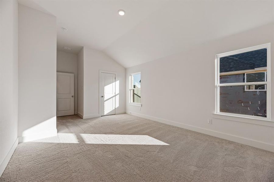 Spacious, unfurnished interior of a new home in Tavolo Park, Fort Worth (Image 21). Spacious, unfurnished interior of a new home in Tavolo Park, Fort Worth (Image 21).