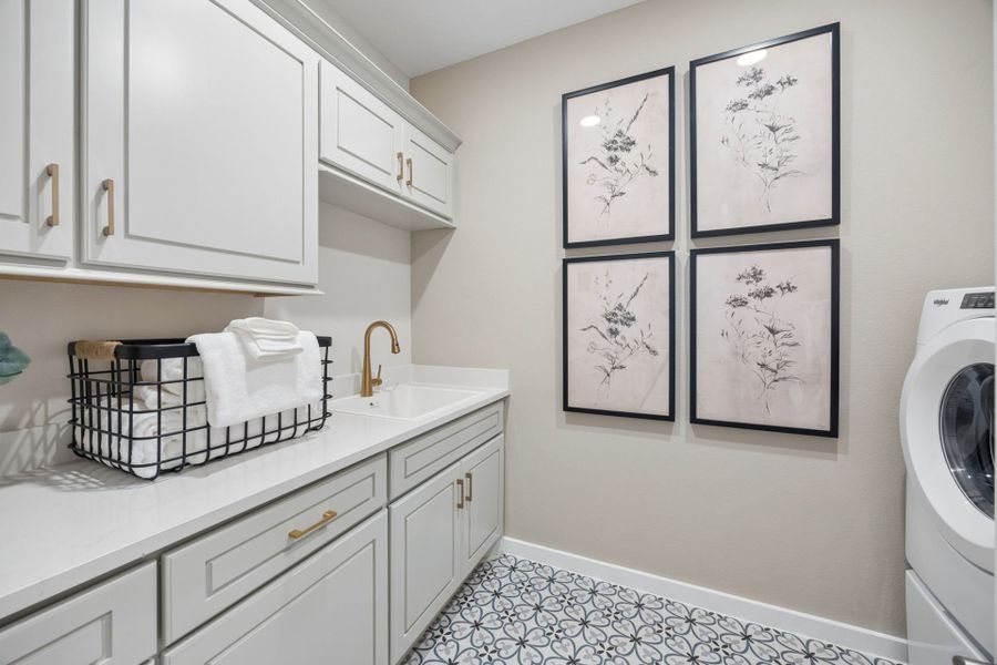 Representative furnished interior of a home built from the Mystique by Del Webb in Del Webb Bridgeland, Cypress (Image 8).
