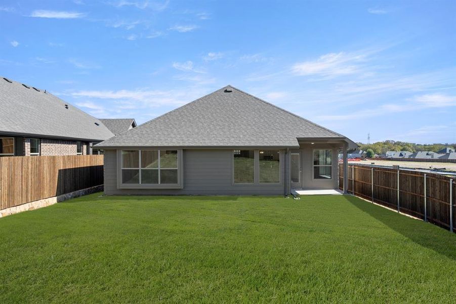 513 Waterford Park- Back-2 513 Waterford Park- Back-2