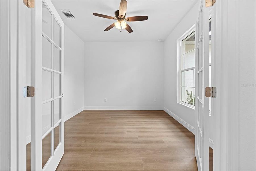 Spacious, unfurnished interior of a new home in , Brooksville (Image 32).