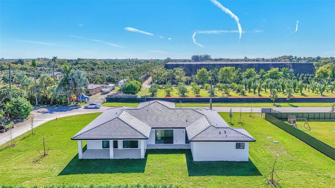 Image 52 of a home in .