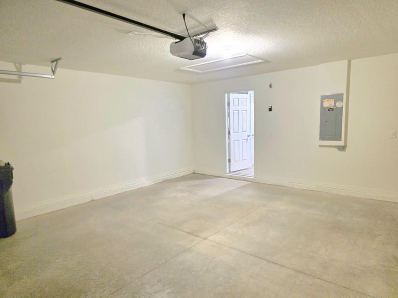 2 Car Garage