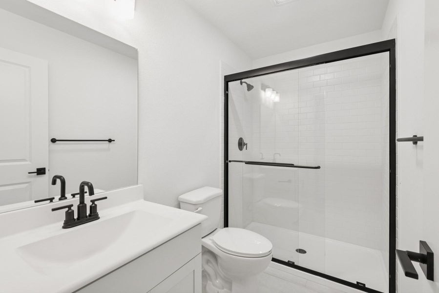 Hall bath (*Photo not of actual home and used for illustration purposes only.) Hall bath (*Photo not of actual home and used for illustration purposes only.)