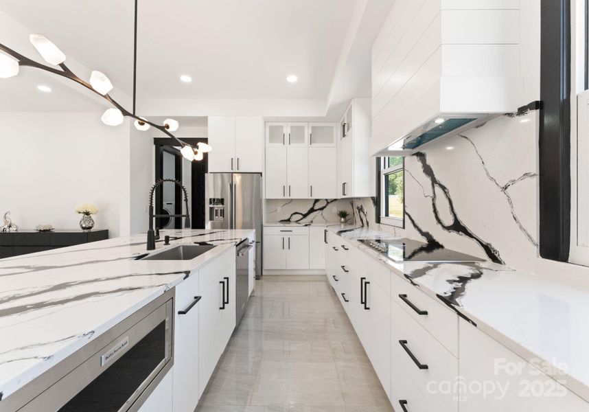 Furnished interior view inside a new home in , Statesville (Image 25). Furnished interior view inside a new home in , Statesville (Image 25).