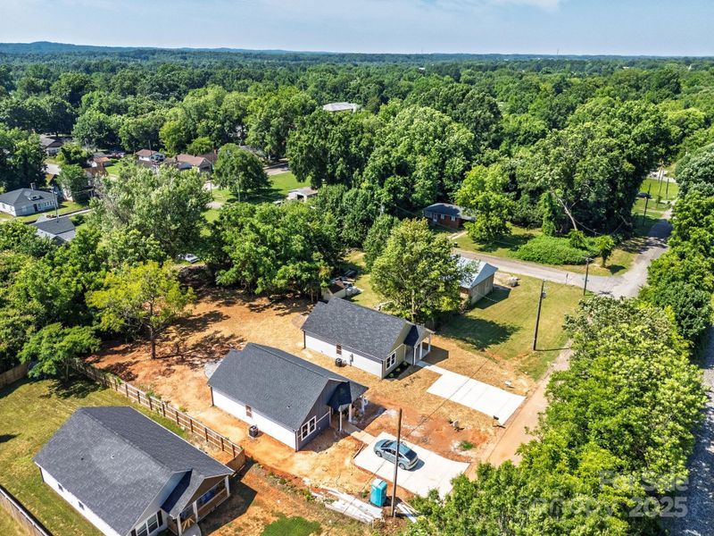 Image 35 of a home in .