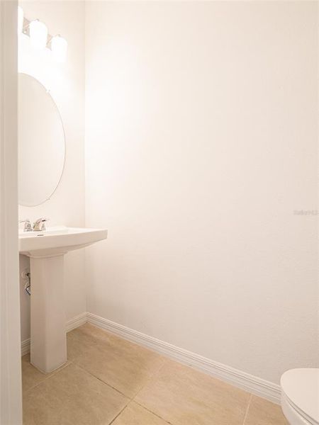 Spacious, unfurnished interior of a new home in , St. Cloud (Image 22).