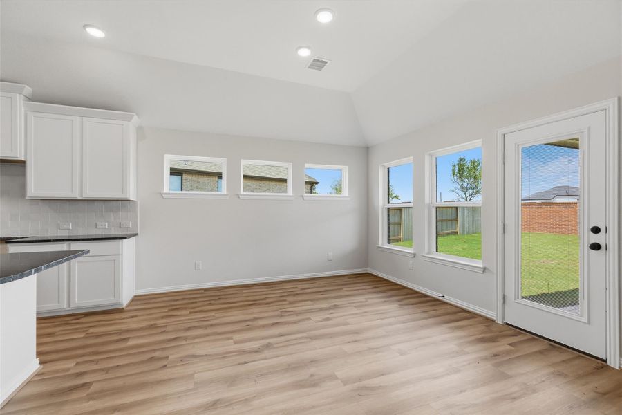 Spacious, unfurnished interior of a new home in Wildrye, Waller (Image 24).