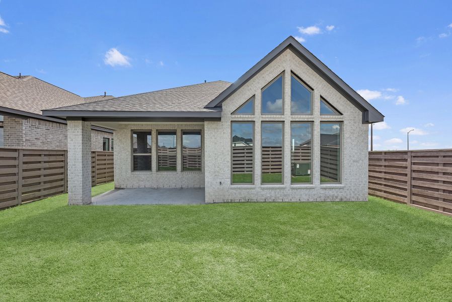 Exterior details and patio area of a home in Austin Point, Richmond (Image 4).