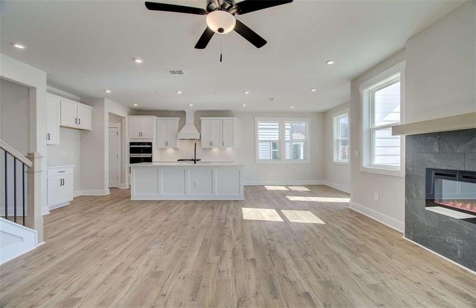 Spacious, unfurnished interior of a new home in The Paddocks at Doc Hughes, Buford (Image 46).