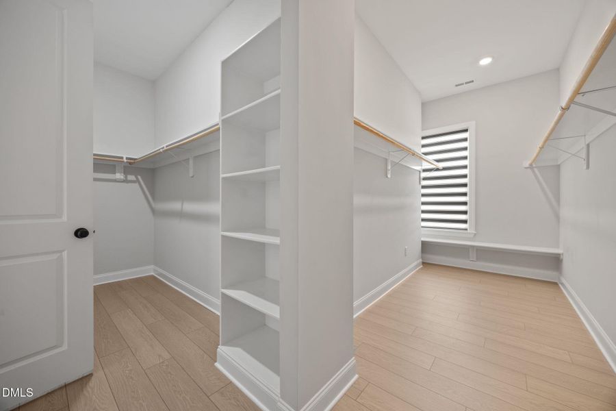 37-web-or-mls-IMG_2005 37-web-or-mls-IMG_2005