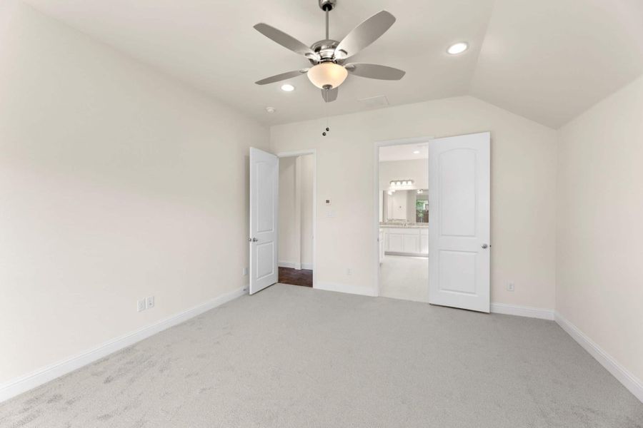 Representative unfurnished interior of a home built from the Colorado by UnionMain Homes in Walden Pond, Forney (Image 17).