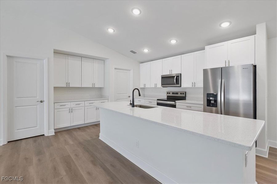 Furnished interior view inside a new home in Cape Coral, Cape Coral (Image 7).