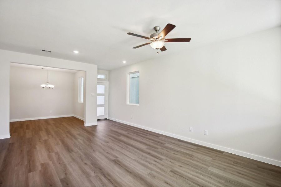 Photo is not of the actual home, but is an inspirational photo of builder’s model home and may depict options, furnishings, and/or decorator features that are not included Photo is not of the actual home, but is an inspirational photo of builder’s model home and may depict options, furnishings, and/or decorator features that are not included