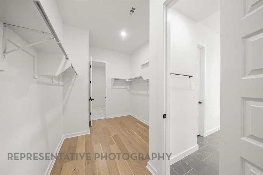 Spacious, unfurnished interior of a new home in Sandbrock Ranch, Aubrey (Image 12).