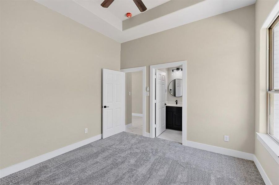 Spacious, unfurnished interior of a new home in , Fort Worth (Image 20).