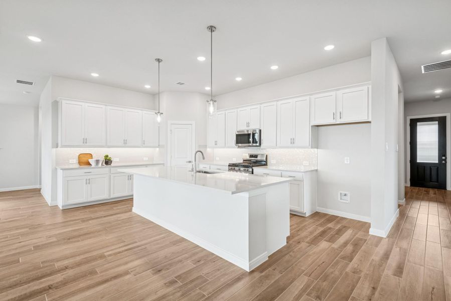 Furnished interior view inside a new home in The Grand Prairie 50’, Hockley (Image 14). Furnished interior view inside a new home in The Grand Prairie 50’, Hockley (Image 14).
