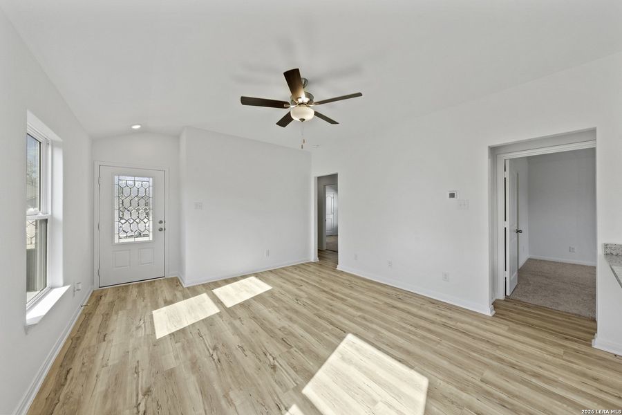 Spacious, unfurnished interior of a new home in Preserve at Medina, Von Ormy (Image 14).