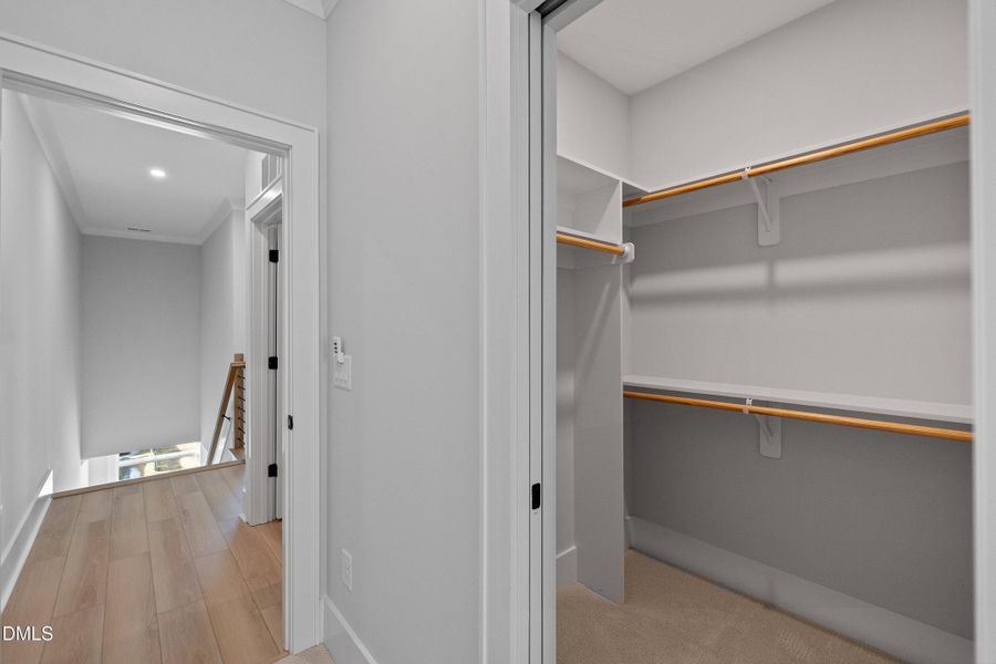 39-219 S West St_2289