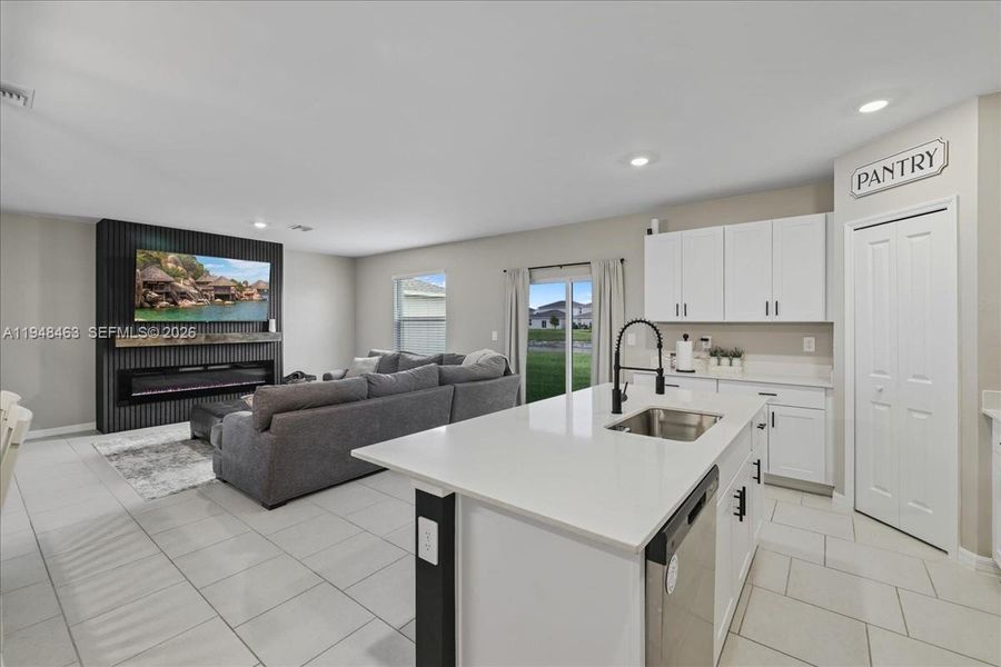 Furnished interior view inside a new home in , Lehigh Acres (Image 8).