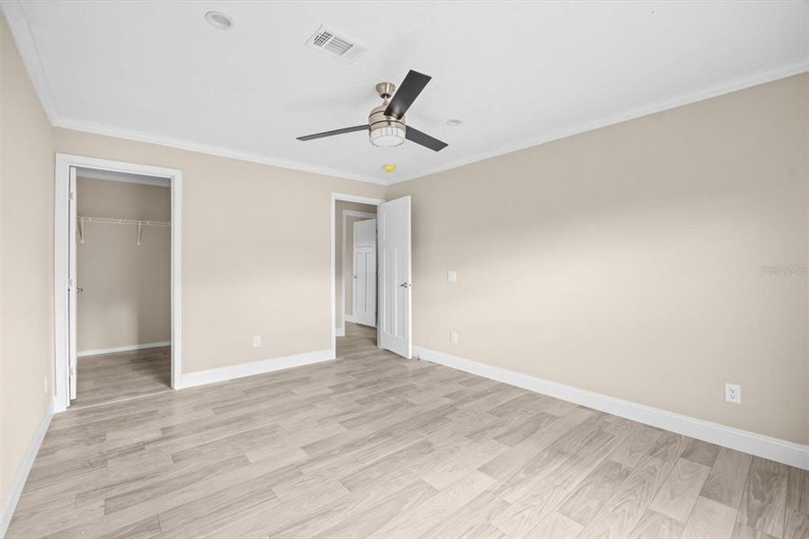 Spacious, unfurnished interior of a new home in , Okeechobee (Image 22).