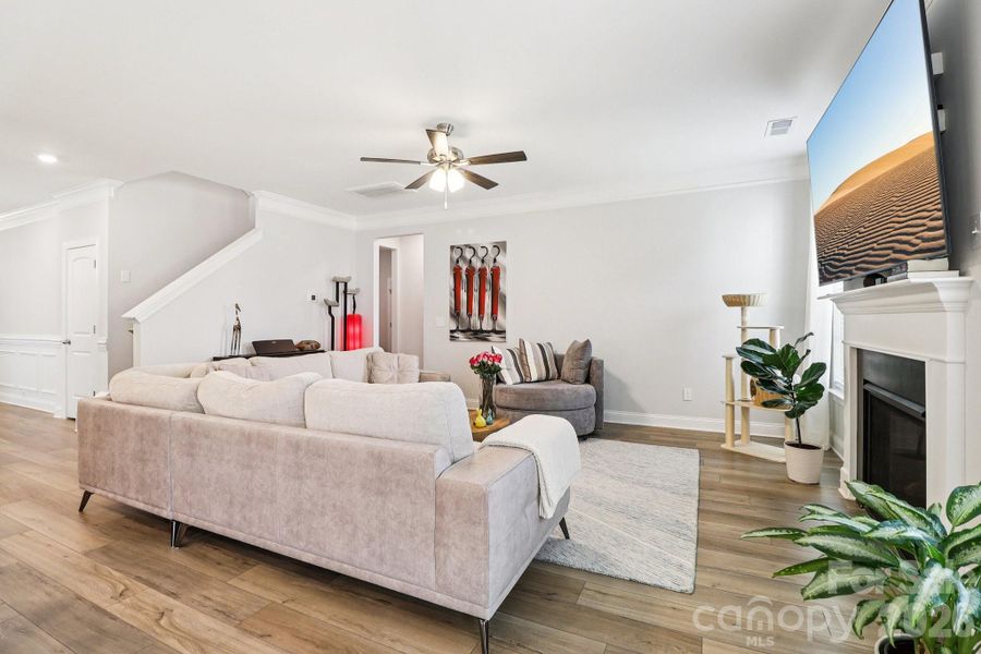 Furnished interior view inside a new home in Hadleigh Park, Lexington (Image 9).