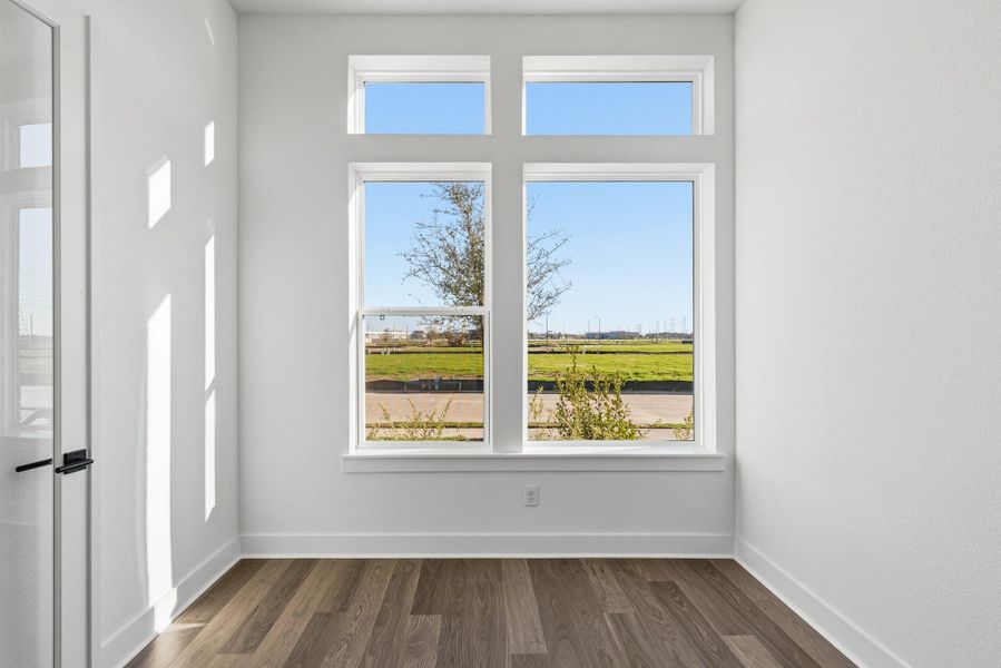 Spacious, unfurnished interior of a new home in , Katy (Image 15).