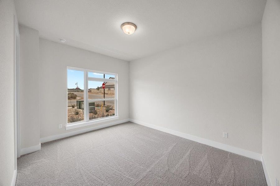 Spacious, unfurnished interior of a new home in Santa Rita Ranch, Liberty Hill (Image 15).