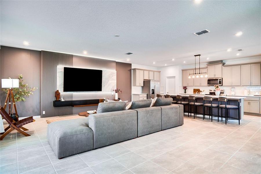 Furnished interior view inside a new home in , Kissimmee (Image 18).