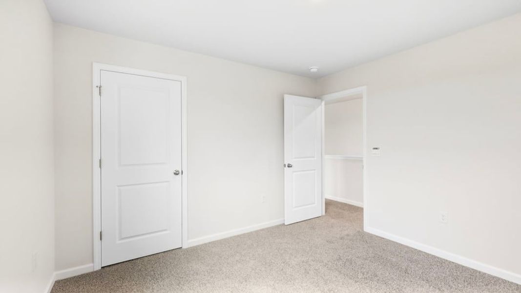 Spacious, unfurnished interior of a new home in Baxter Village, Boiling Springs (Image 30).