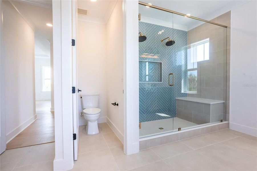 Furnished interior view inside a new home in , St. Petersburg (Image 13).