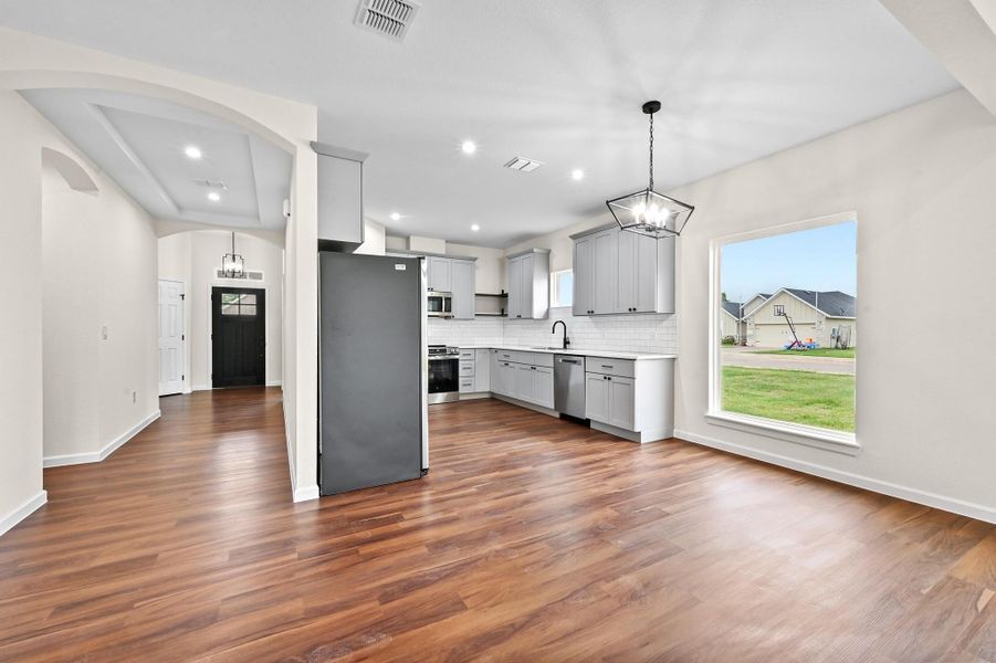 Spacious, unfurnished interior of a new home in , Smithville (Image 20). Spacious, unfurnished interior of a new home in , Smithville (Image 20).