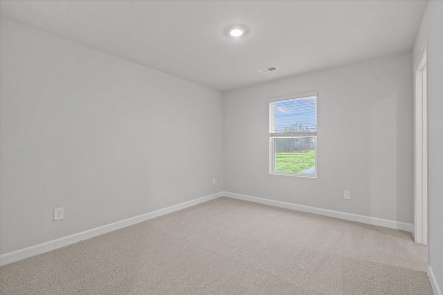 Spacious, unfurnished interior of a new home in Collier Ridge, Moore (Image 21).