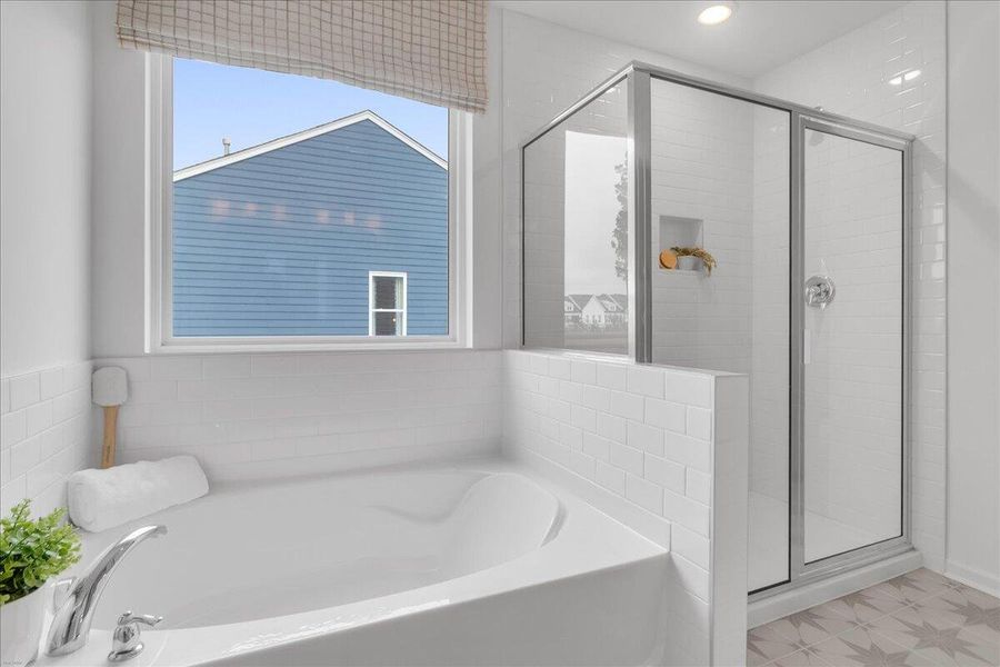 Furnished interior view inside a new home in , Ravenel (Image 10).