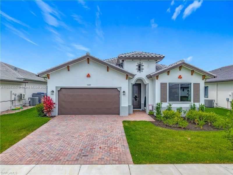 Image 37 of a home in .