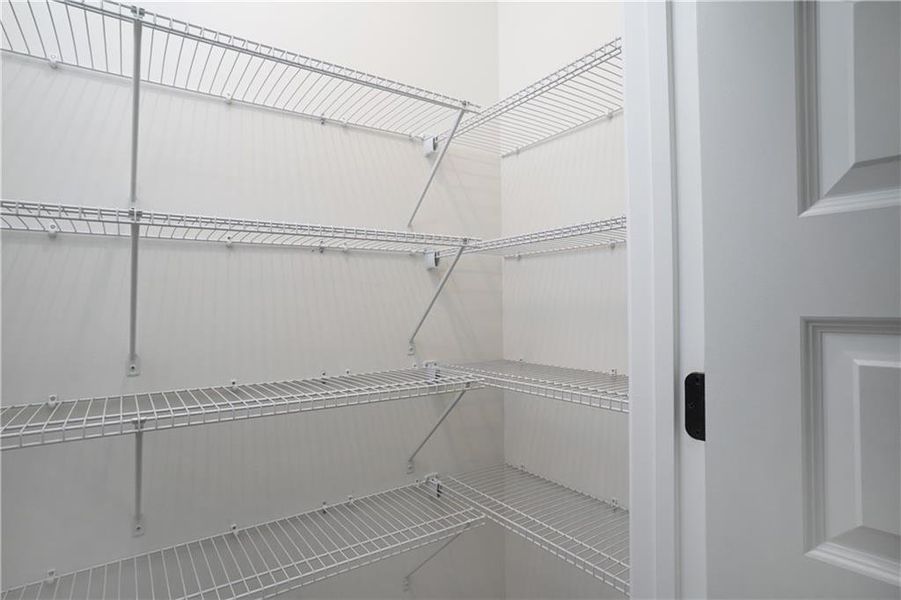 Image 33 of a home in .