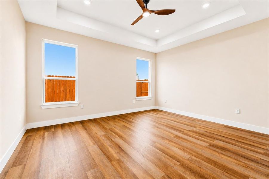 Spacious, unfurnished interior of a new home in , Granbury (Image 21).