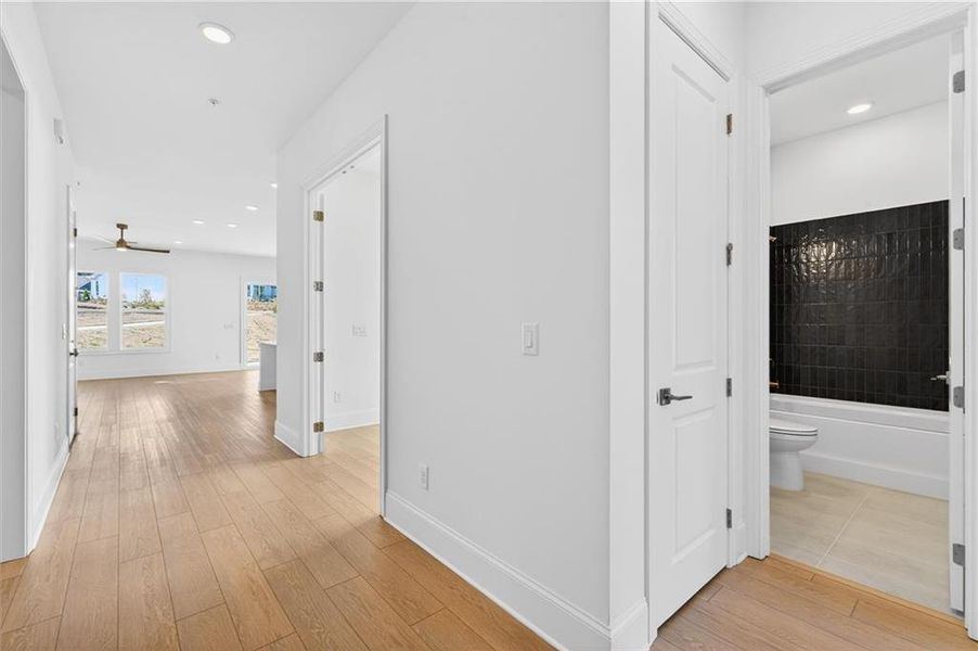 Spacious, unfurnished interior of a new home in The Reserve at Bells Ferry, Kennesaw (Image 16).