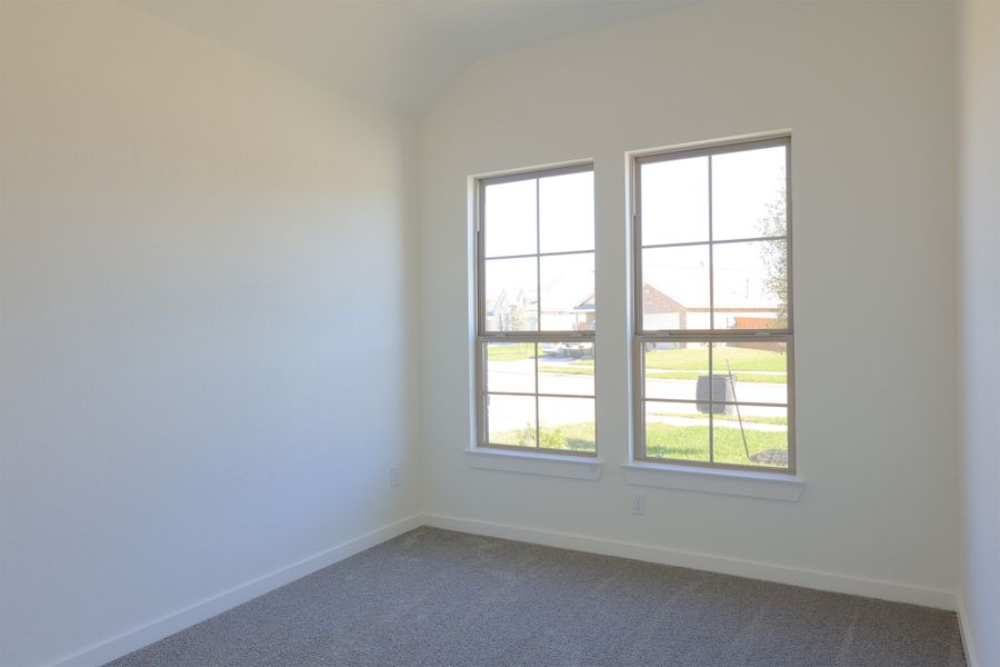 Spacious, unfurnished interior of a new home in Emberly  45', Beasley (Image 13).