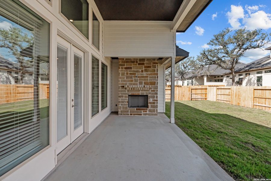 Exterior details and patio area of a home in , San Antonio (Image 24).