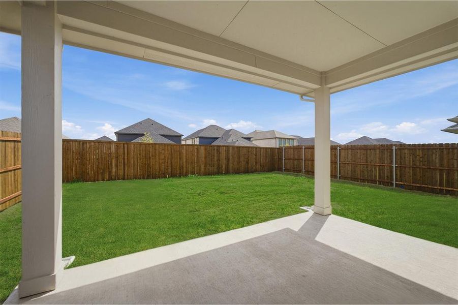 Exterior details and patio area of a home in Westridge, McKinney (Image 4).
