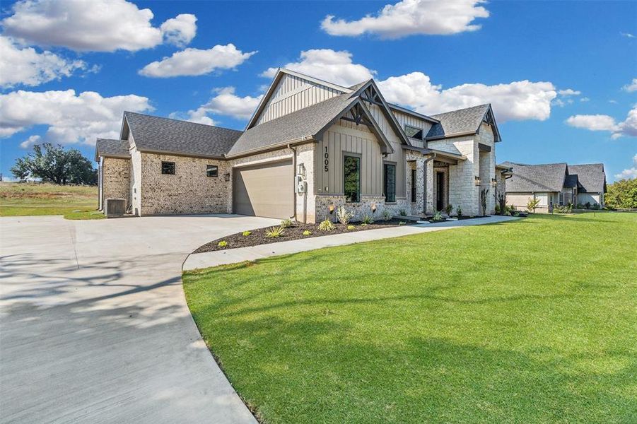 Image 33 of a home in . Image 33 of a home in .