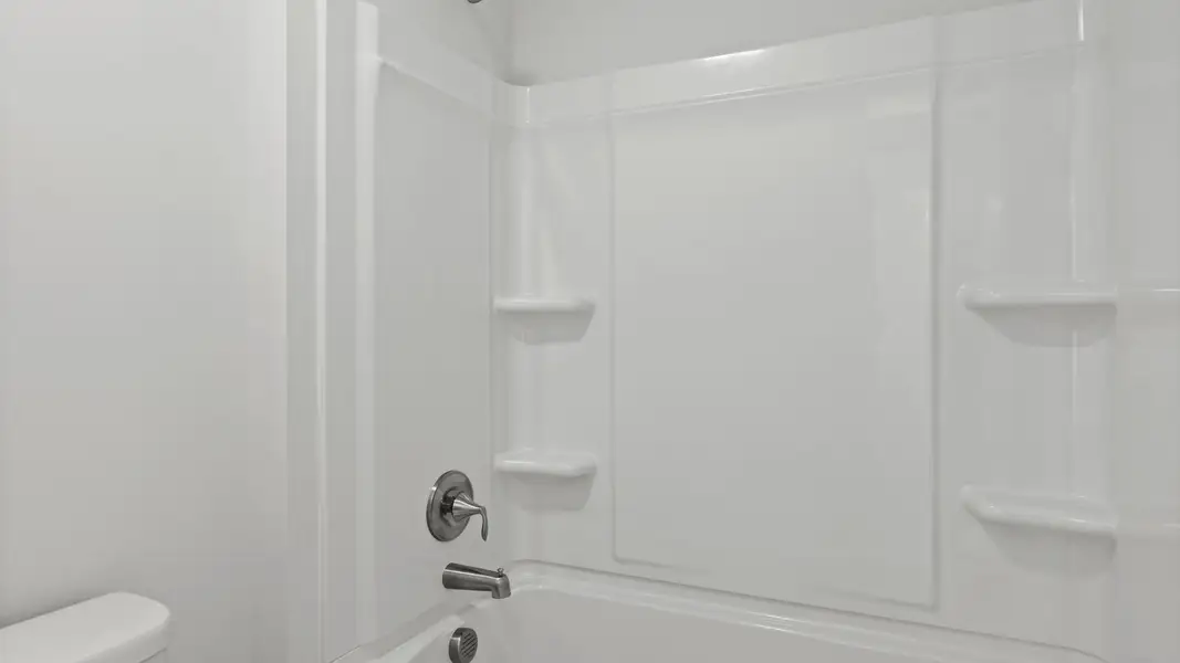 Image 54 representing the HARBOR OAK by D.R. Horton in Founders Corner, Summerville, SC.